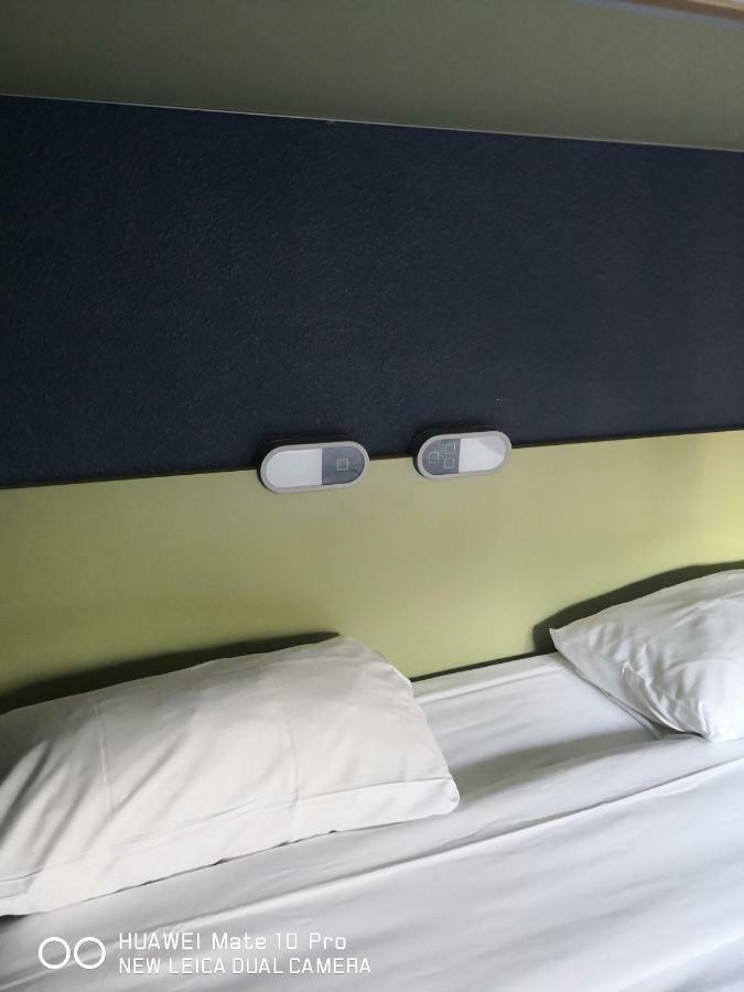 Ibis Budget Cergy St Christophe Esterno foto